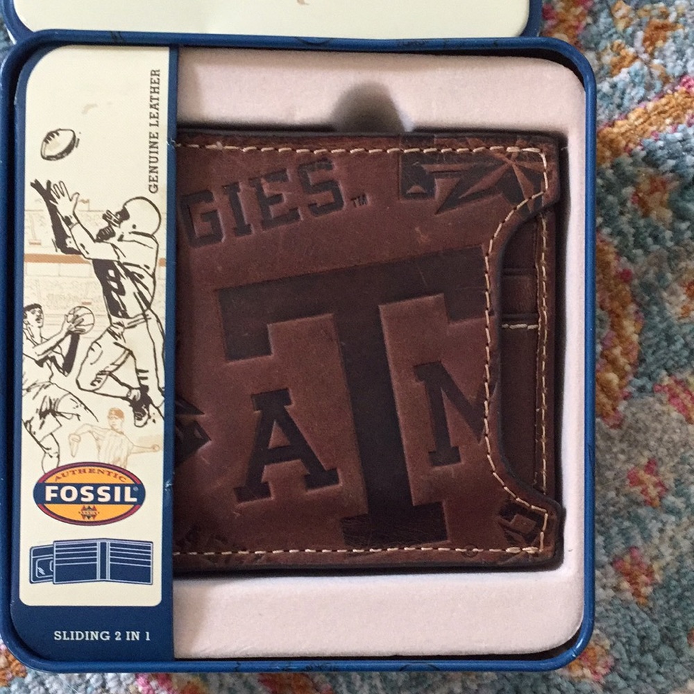Gently used Texas A&M leather wallet by Fossil